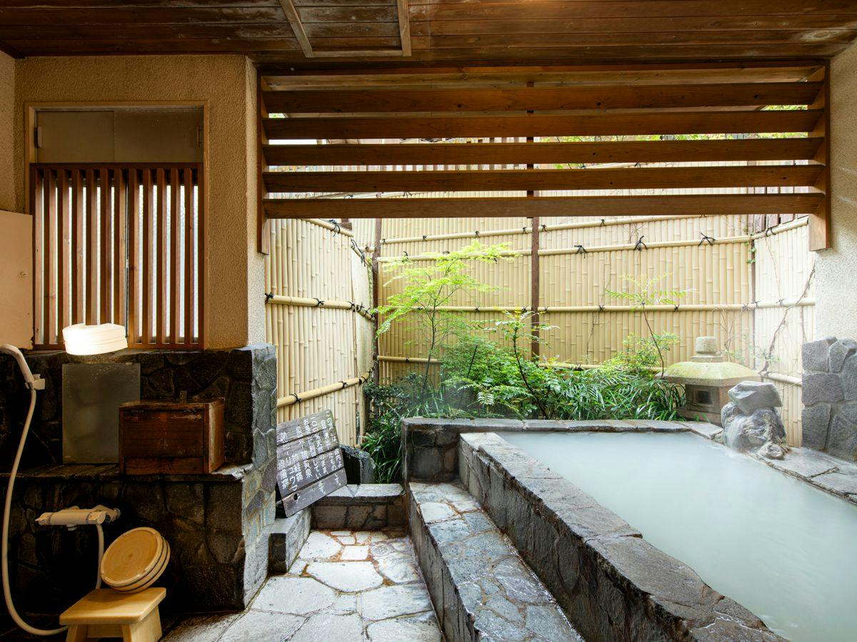Unzen Iwaki Ryokan, Famous Hot Spring Inn