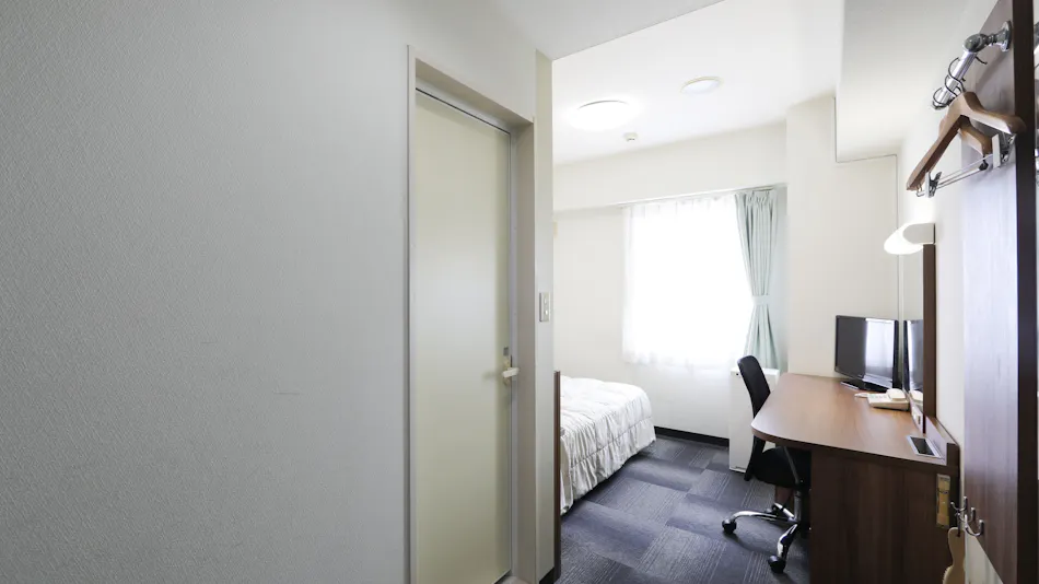 Hotel Econo Tsu Station Front