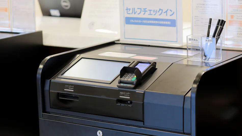 Hotel Econo Tsu Station Front