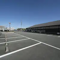 Tersedia parkir gratis