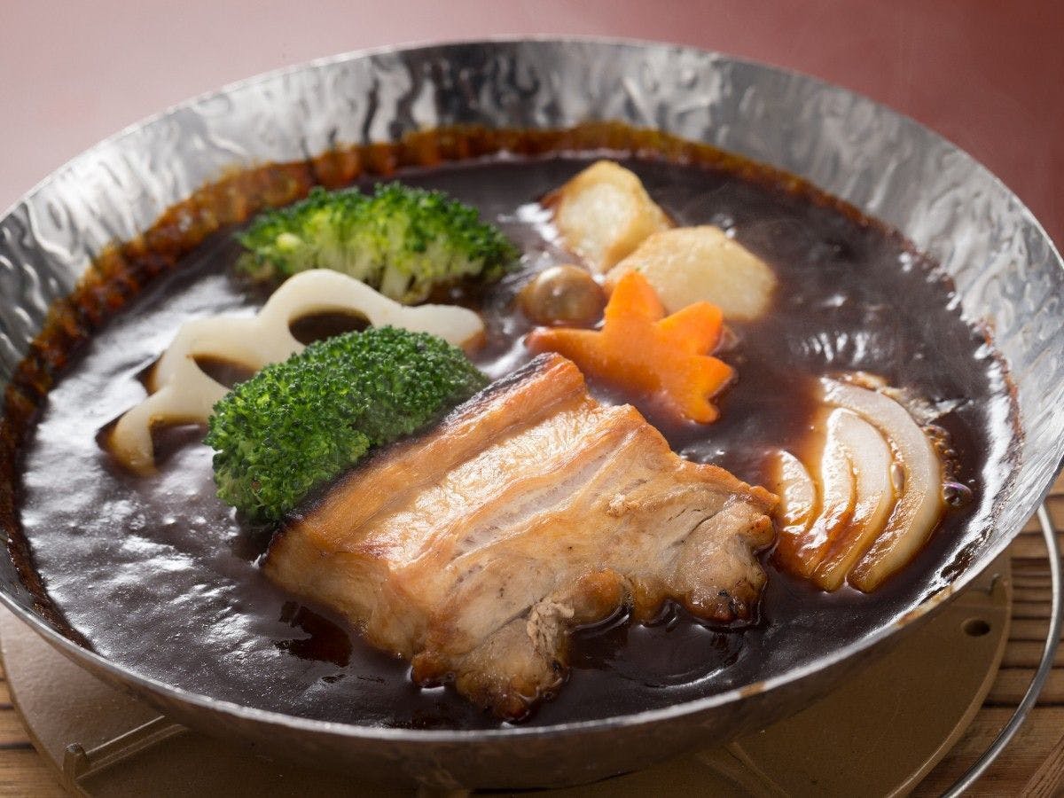 岡山縣產桃子豬肉燉鍋