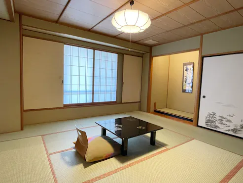 ห้องพักสไตล์ญี่ปุ่นฝั่งภูเขา