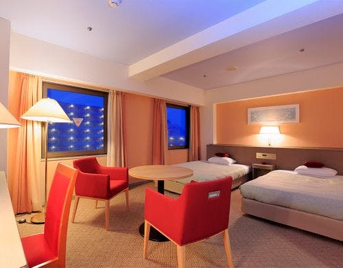 デラックスツイン