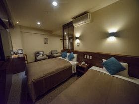 福山プラザホテル