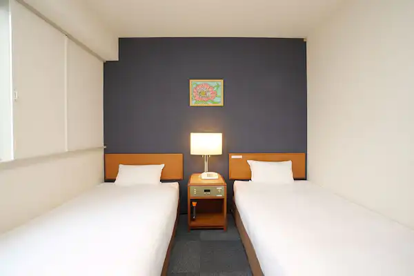 17 ตร.ม. เตียงเดี่ยว 2 เตียง