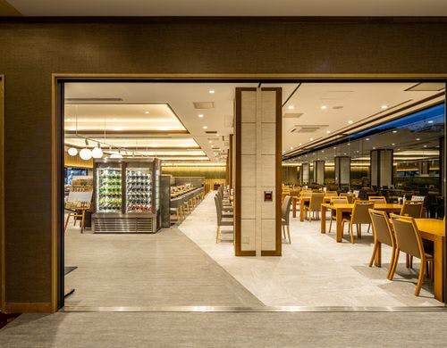 本館レストラン「鳳凰」