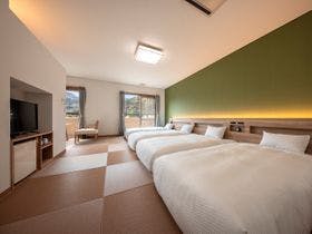 雲仙小地獄温泉　白濁源泉掛け流し美肌露天風呂　国民宿舎青雲荘