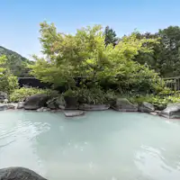 ออนเซ็นกลางแจ้งสำหรับผู้ชาย