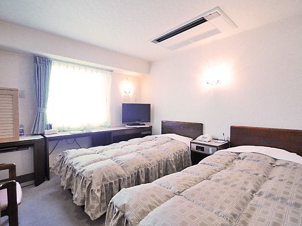 【ห้องเตียงคู่】