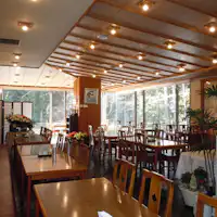 ร้านอาหาร - ชาคุนาเกะ