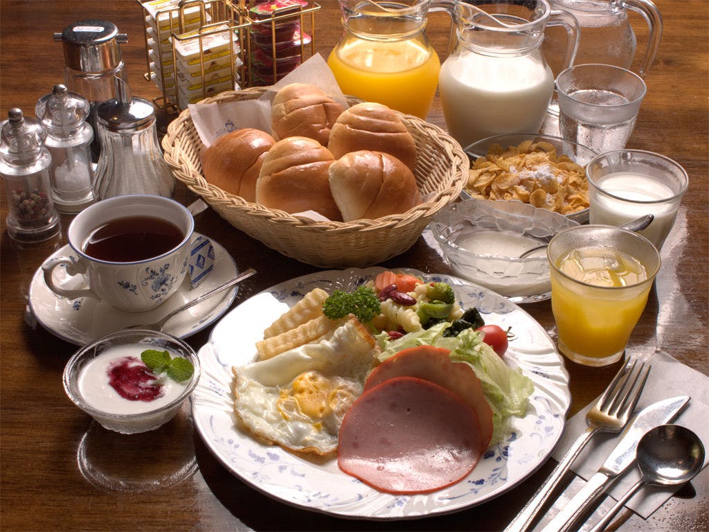 อาหารเช้าแบบอเมริกัน