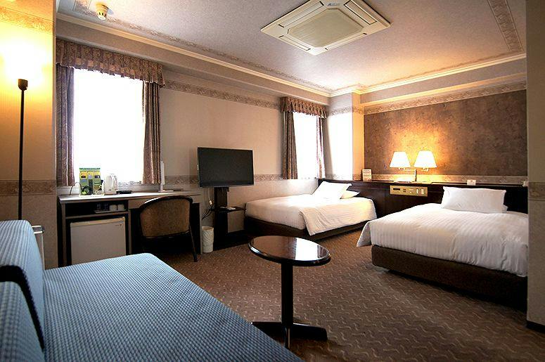 Kurume Station Hotel