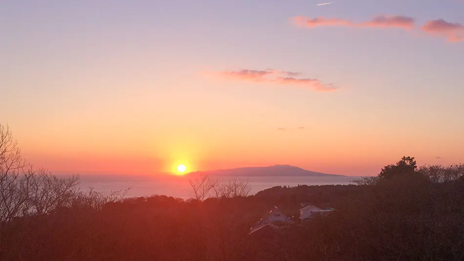 Izu Kogen Pension Rock Island