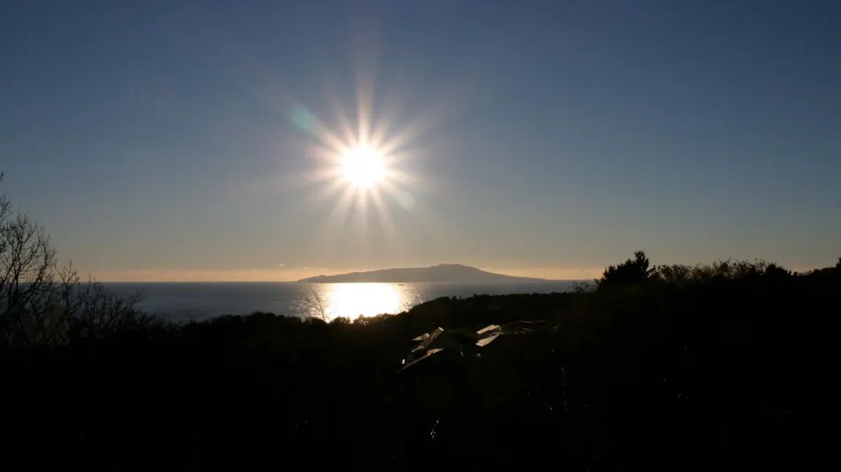 Izu Kogen Pension Rock Island