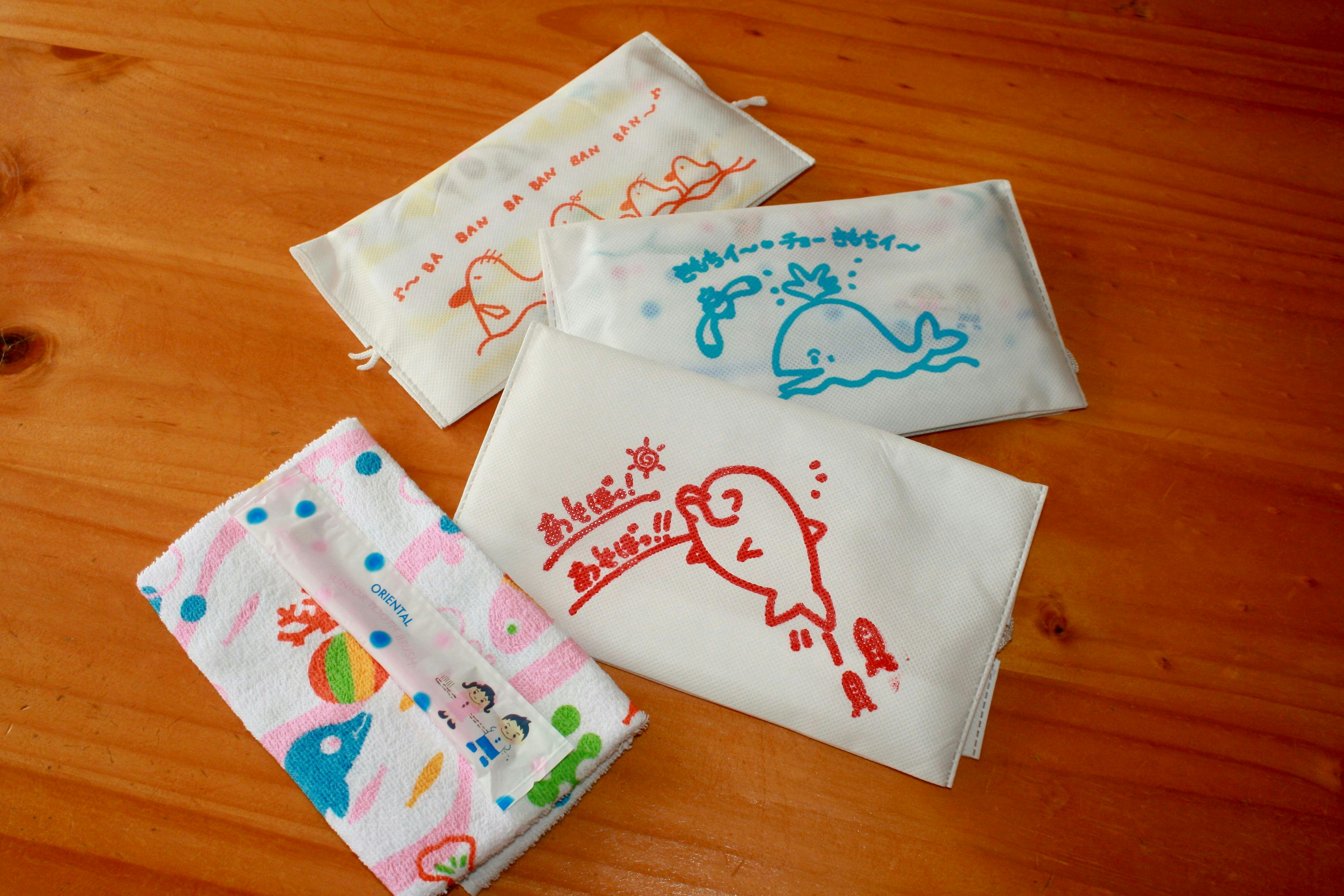 Fasilitas anak-anak dalam tas lucu