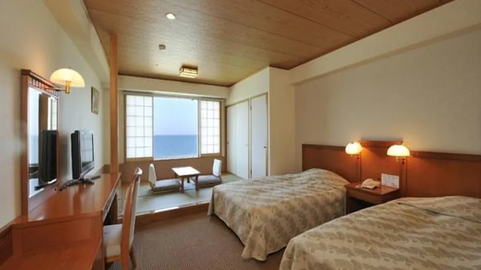 Ryugujo Spa & Hotel Mikazuki Ryugu-tei