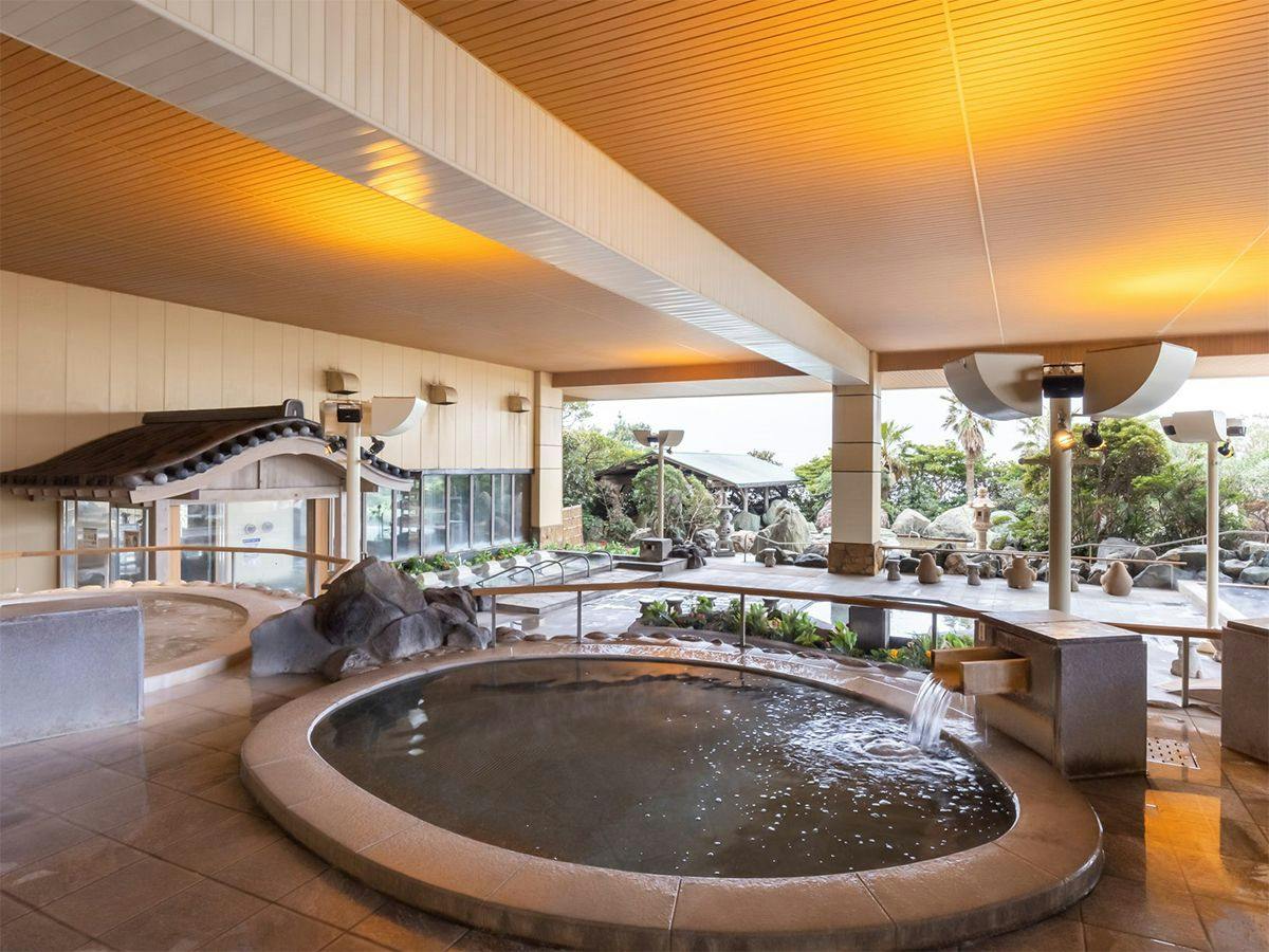 Ryugujo Spa & Hotel Mikazuki Ryugu-tei