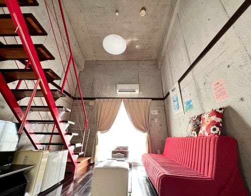 メゾネットルームのリビングフロアです。