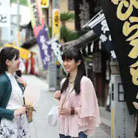 Bersantai di jalan menuju Kuil Konpira-san♪