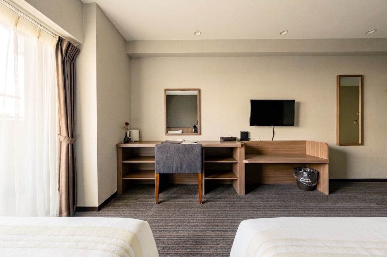 The Base Sakai-Higashi Apartment Hotel