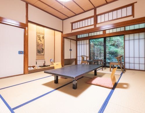 【聴雨】本館和室