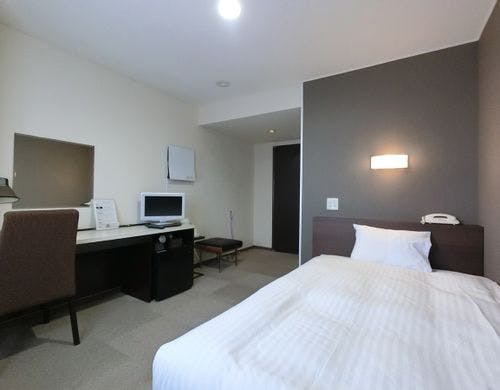 本館【禁煙】モデレートセミダブル