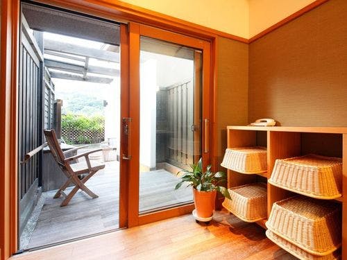 展望貸切露天風呂するがの湯パウダールーム