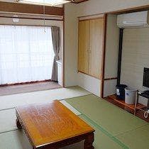 Phòng kiểu Nhật 10 chiếu