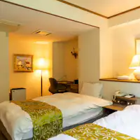 ห้องพักแบบตะวันตก (เตียงคู่)