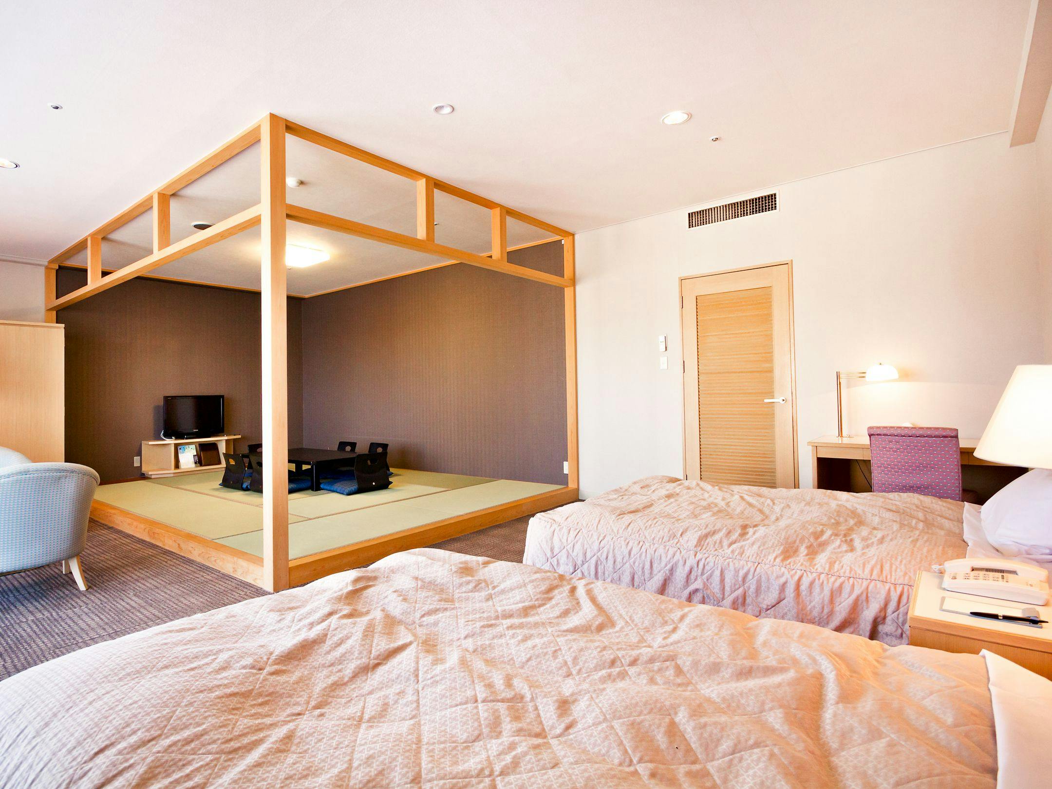 Shionomaru: A Lodging Tracing the Romance of the Setouchi Naval Forces