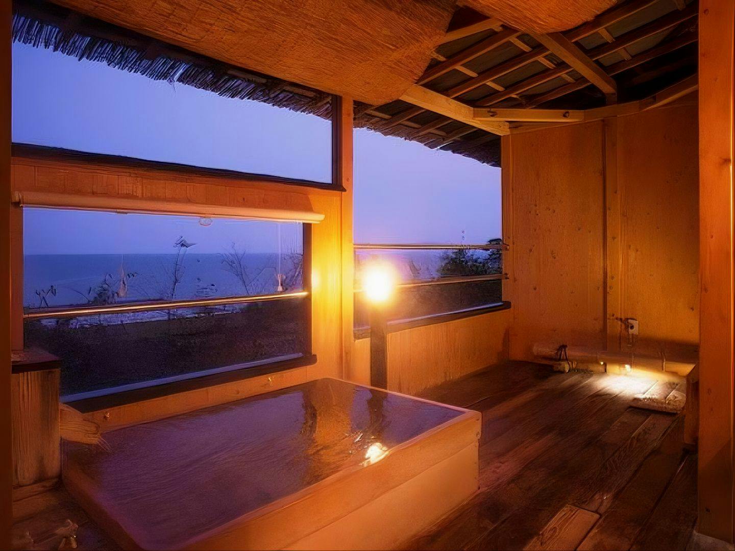Takami Hotel: Inn with Spectacular Views and Open-Air Baths