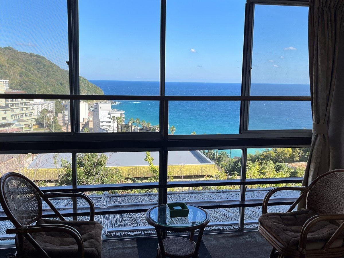 Takami Hotel: Inn with Spectacular Views and Open-Air Baths