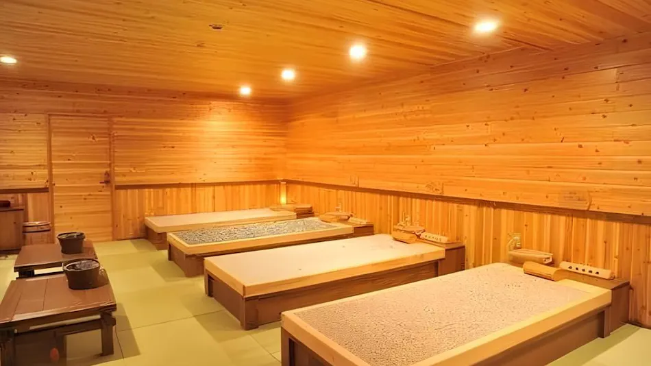Takami Hotel: Inn with Spectacular Views and Open-Air Baths