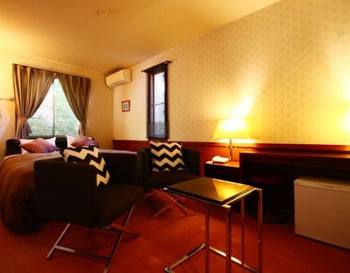 キングベッド1台のお部屋