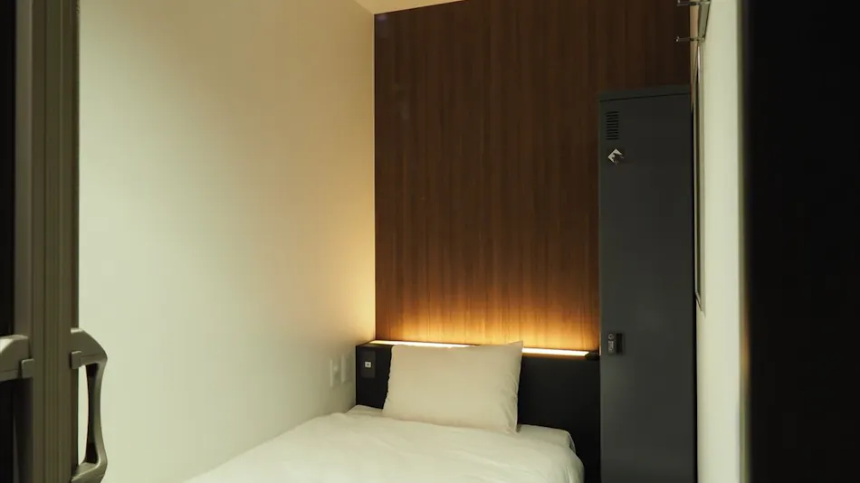 Leo Healing Capsule Hotel Nishifunabashi Branch