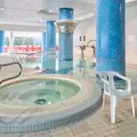 숙소 투숙객 무료 수영장