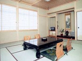 宝屋旅館