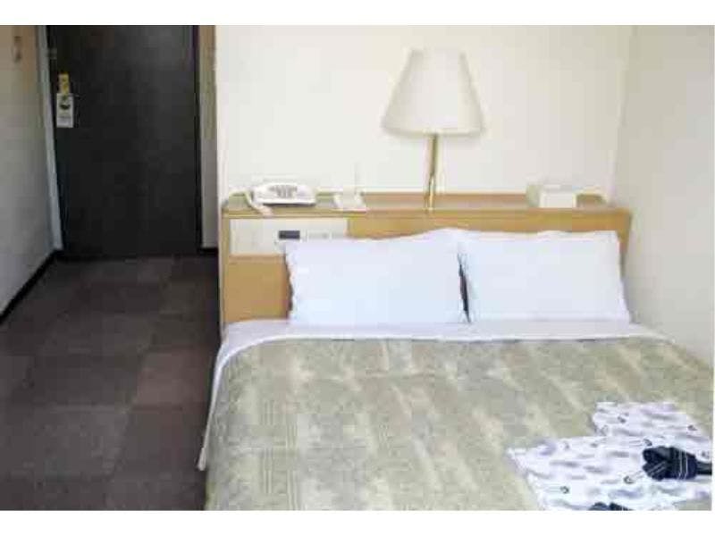 ห้องพักเตียงคู่ อาคารตะวันออก