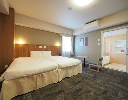 デラックスツイン