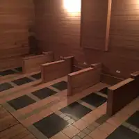 ห้องอาบน้ำหินร้อน