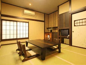 ふわふわ豆腐鍋のおいしいお宿　見晴館