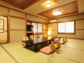 ふわふわ豆腐鍋のおいしいお宿　見晴館