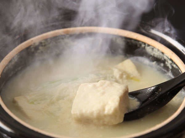 Miharashi-kan: The Delicious Inn of Fluffy Tofu Hot Pot