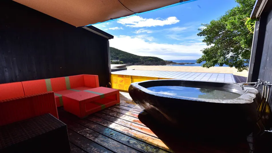 XYZ Private Spa and Seaside Resort