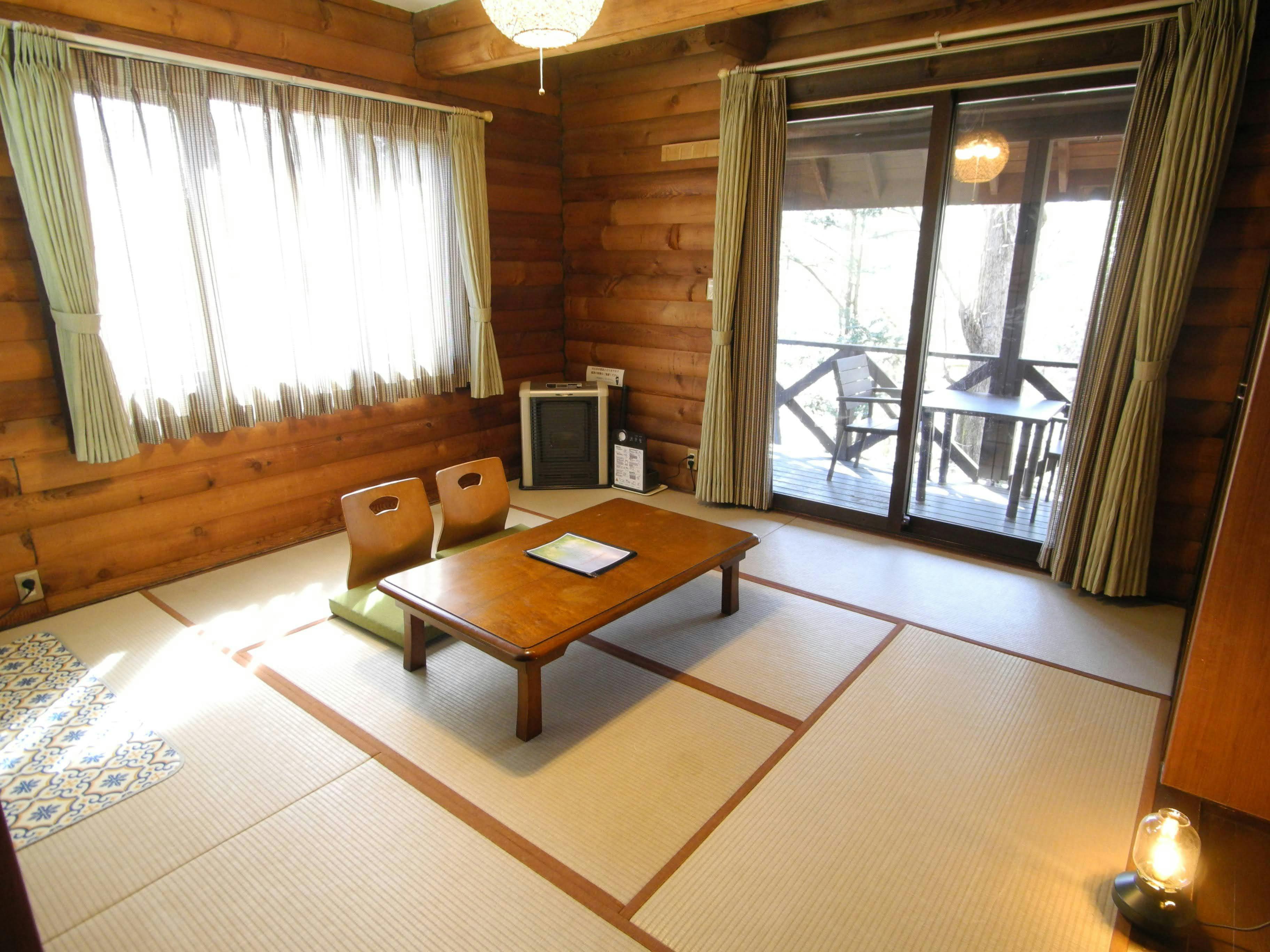 Karuizawa Log HOTEL Shiozawa no Mori