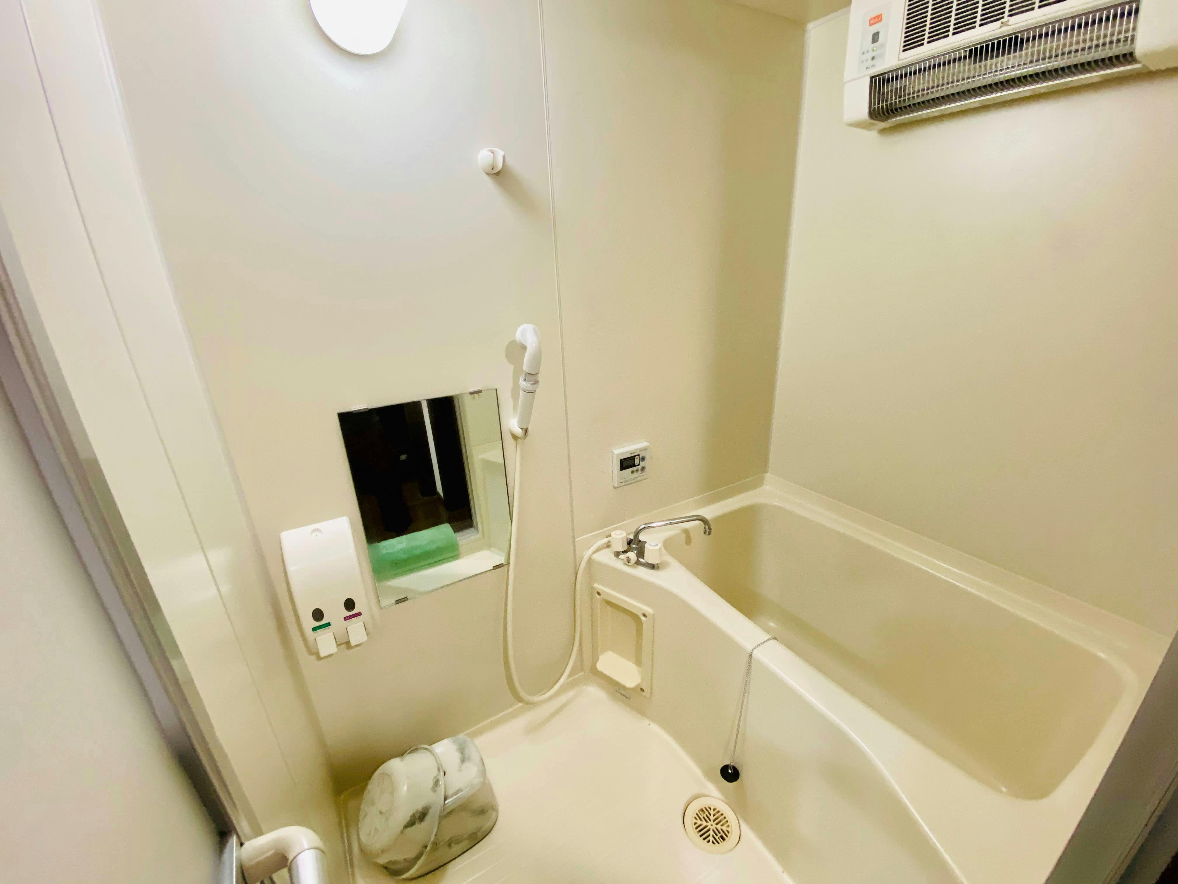 ห้องน้ำ