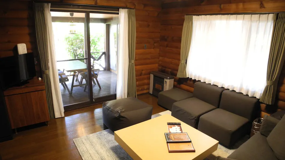 Karuizawa Log HOTEL Shiozawa no Mori