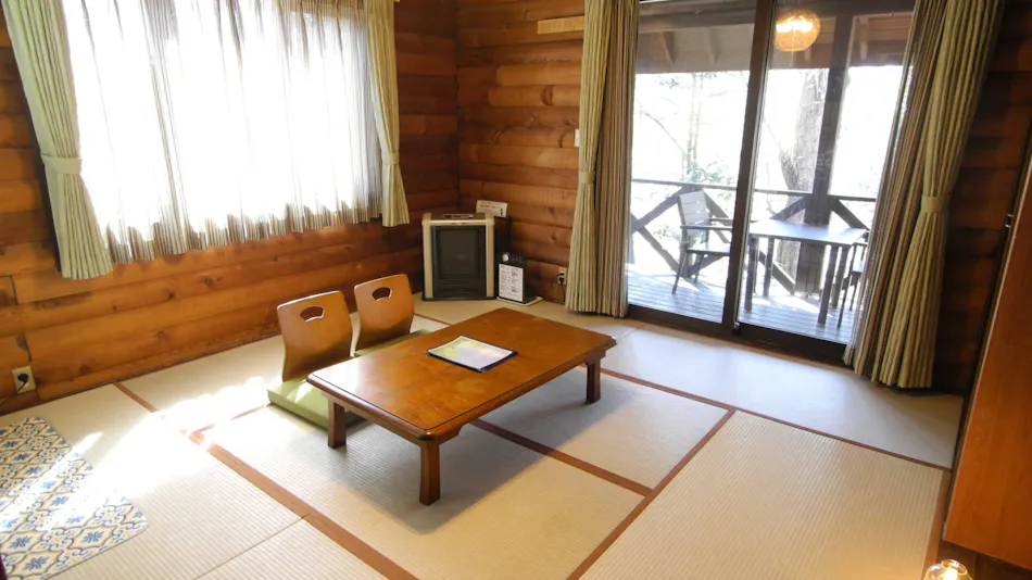 Karuizawa Log HOTEL Shiozawa no Mori