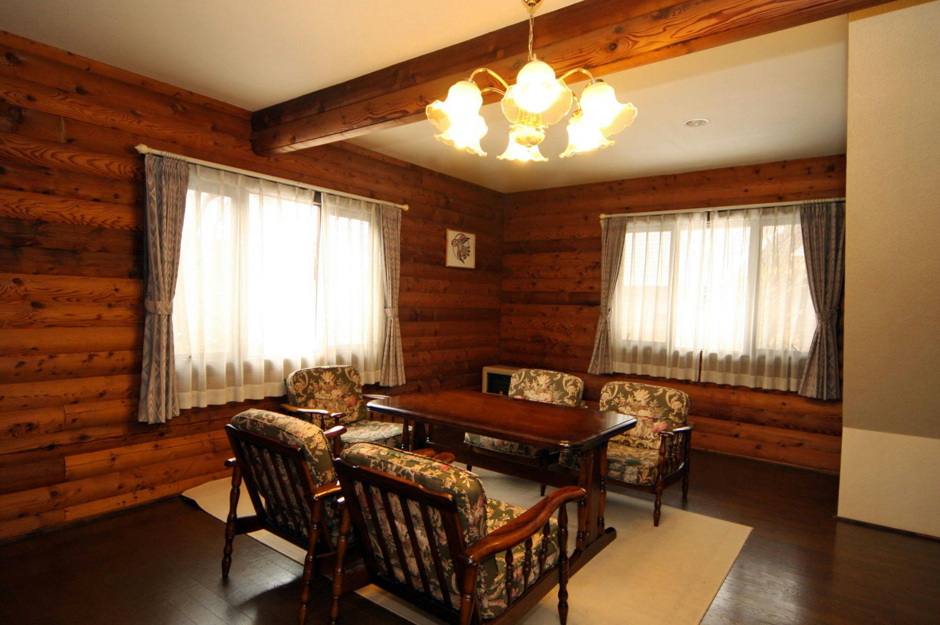 Karuizawa Log HOTEL Shiozawa no Mori