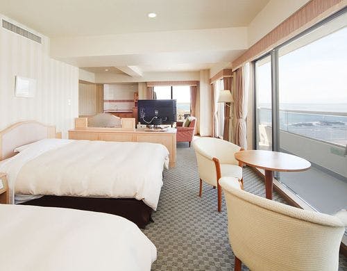 デラックスツイン